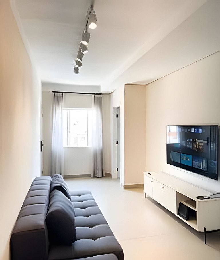 Apartamento de 3 Suites com Ar no Centro