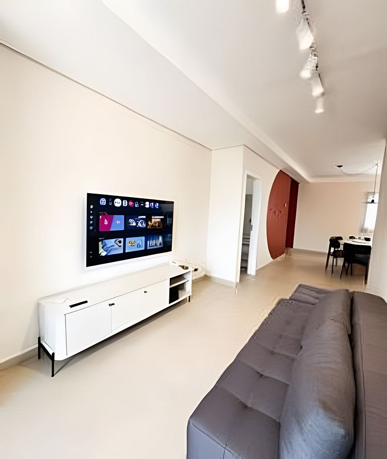 Apartamento de 3 Suites com Ar no Centro