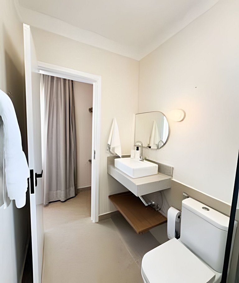Apartamento de 3 Suites com Ar no Centro