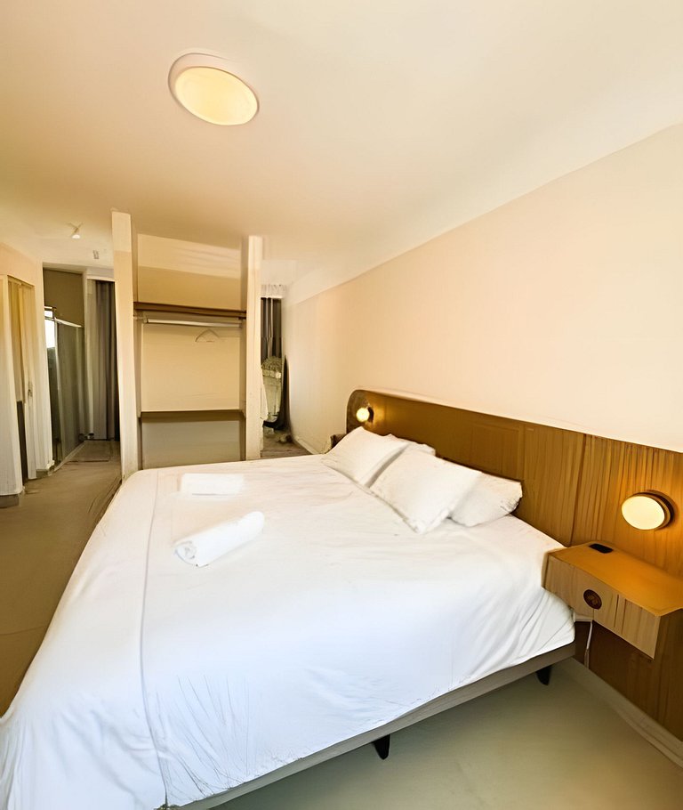 Apartamento de 3 Suites com Ar no Centro
