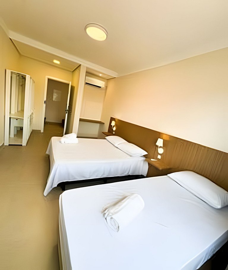 Apartamento de 3 Suites com Ar no Centro