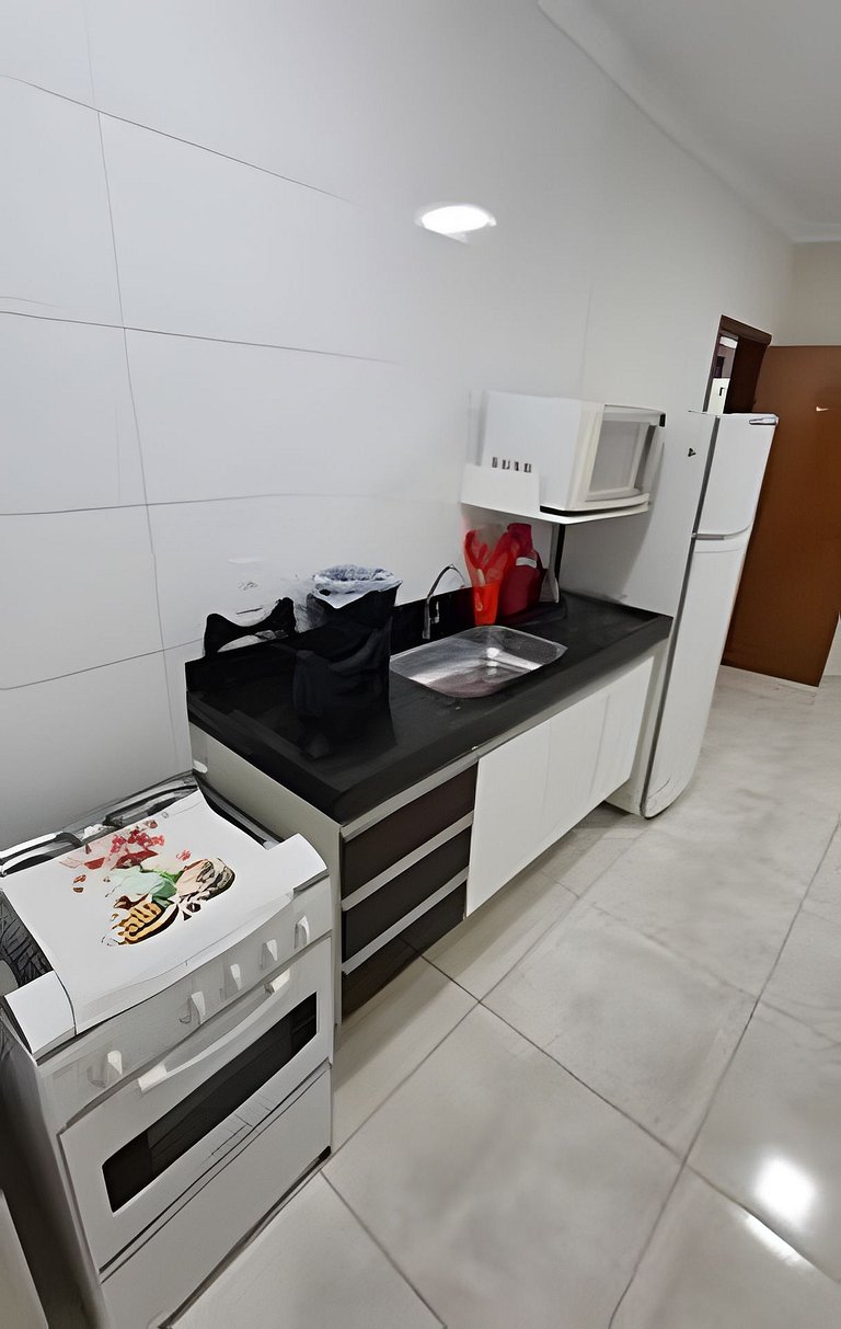 Apto com 3 Quartos 2 Banheiros com Churrasqueira