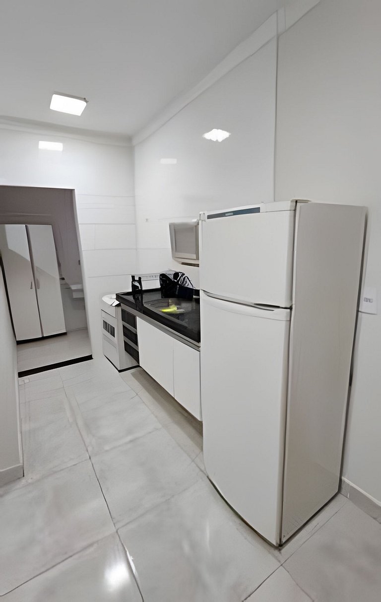 Apto com 3 Quartos 2 Banheiros com Churrasqueira