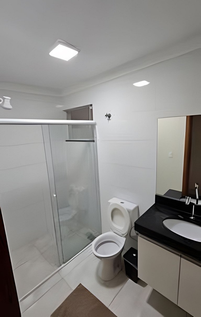 Apto com 3 Quartos 2 Banheiros com Churrasqueira