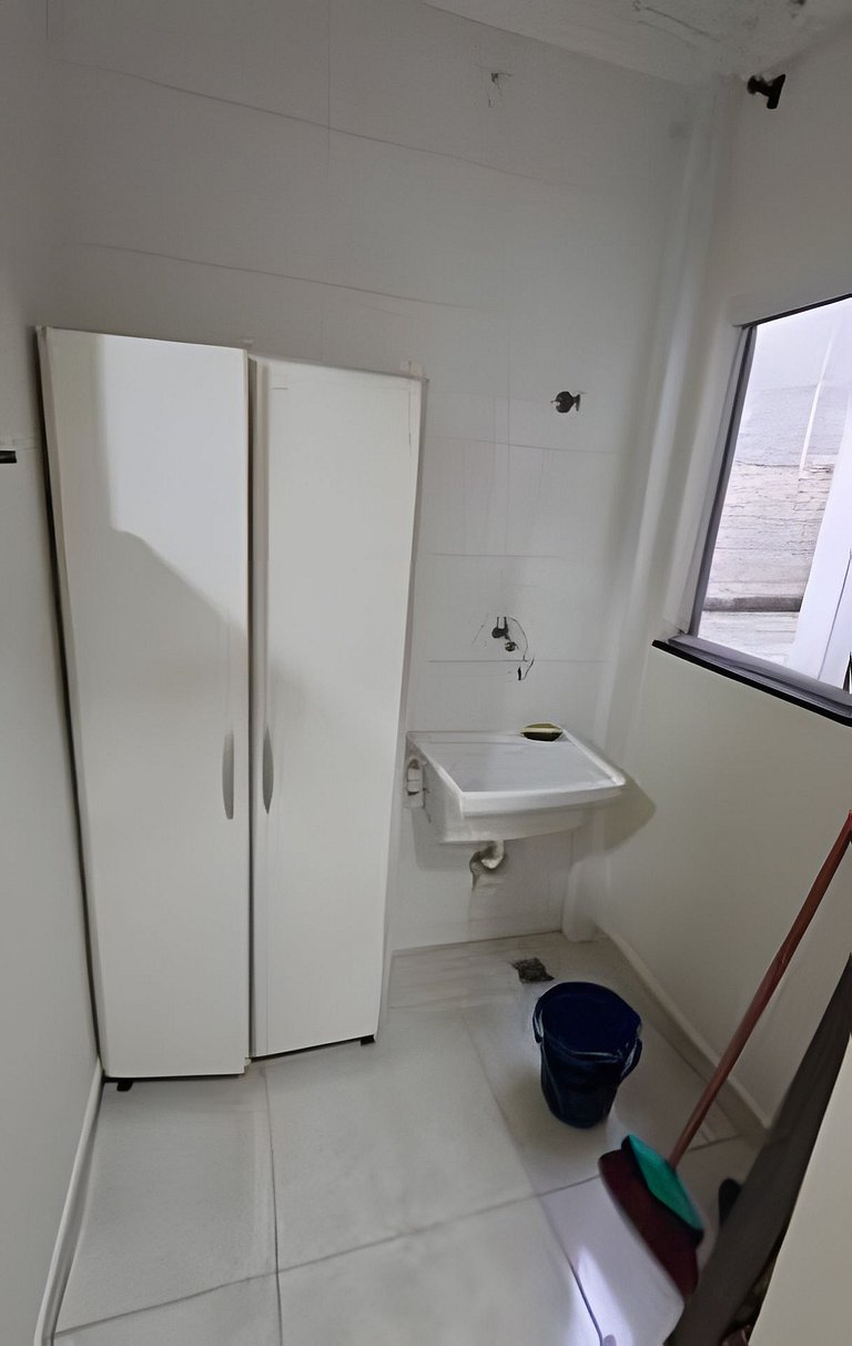 Apto com 3 Quartos 2 Banheiros com Churrasqueira