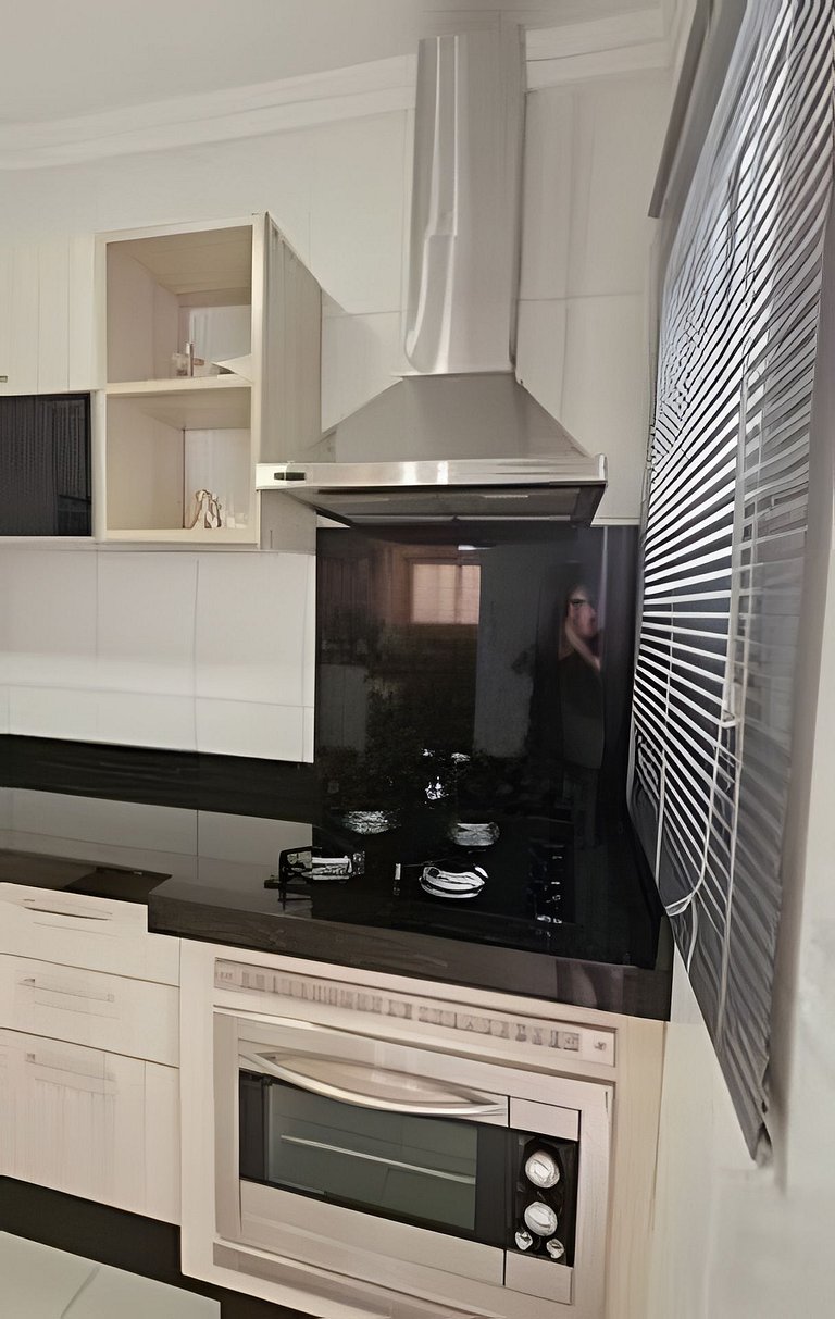 Casa 2 Quartos com Ar próximo ao P 7 e Rodoviária