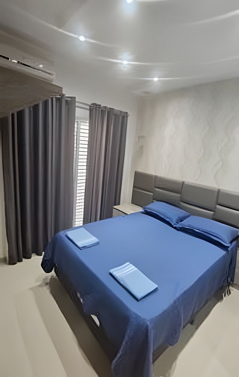 Casa 2 Quartos com Ar próximo ao P 7 e Rodoviária