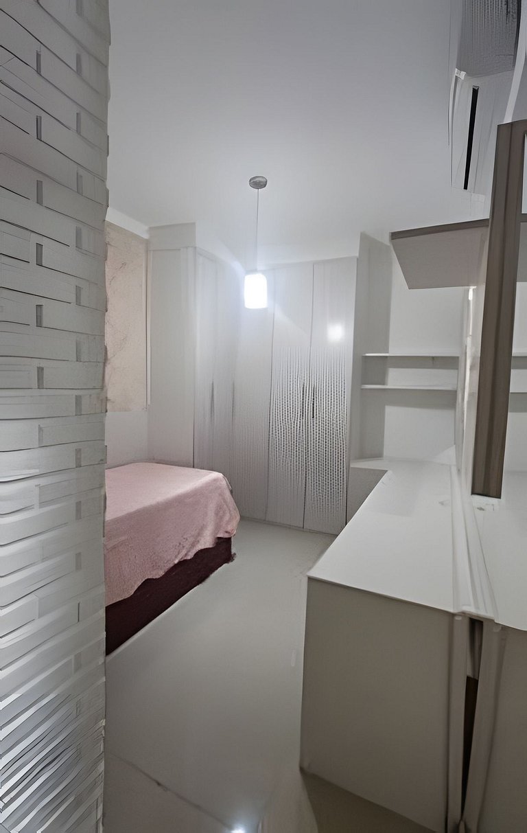 Casa 2 Quartos com Ar próximo ao P 7 e Rodoviária