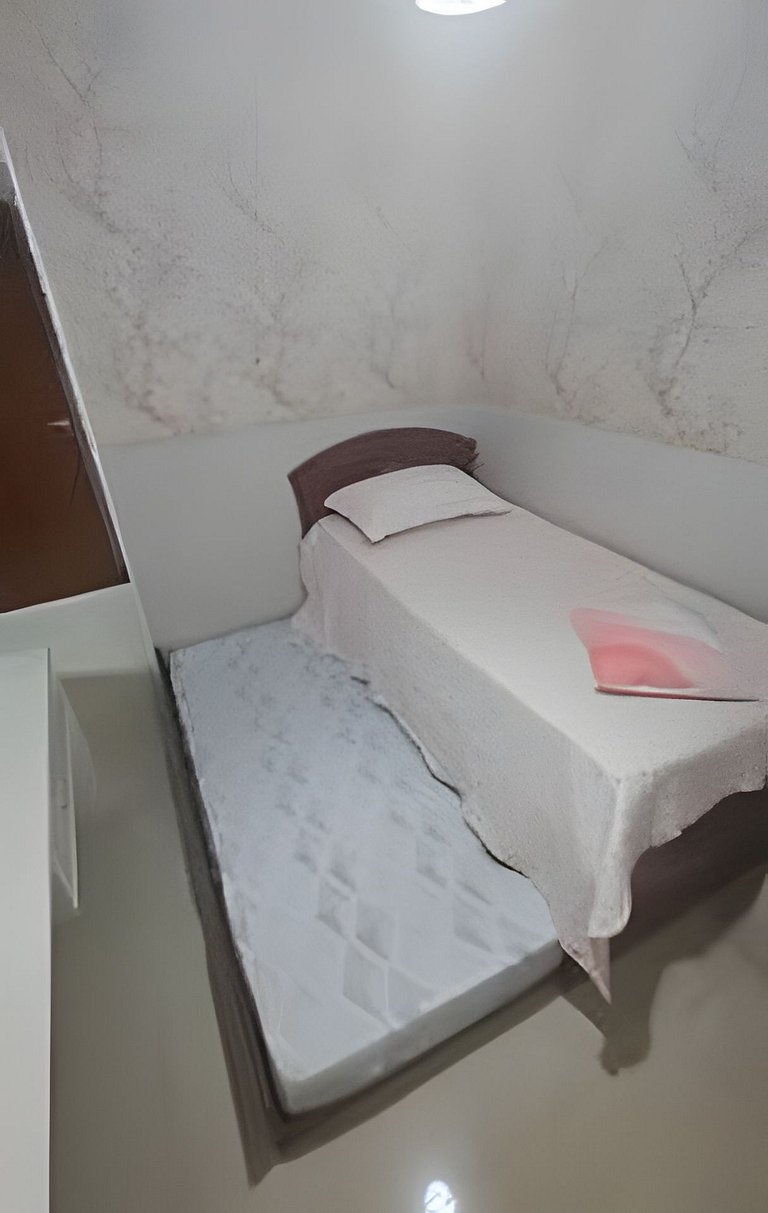 Casa 2 Quartos com Ar próximo ao P 7 e Rodoviária