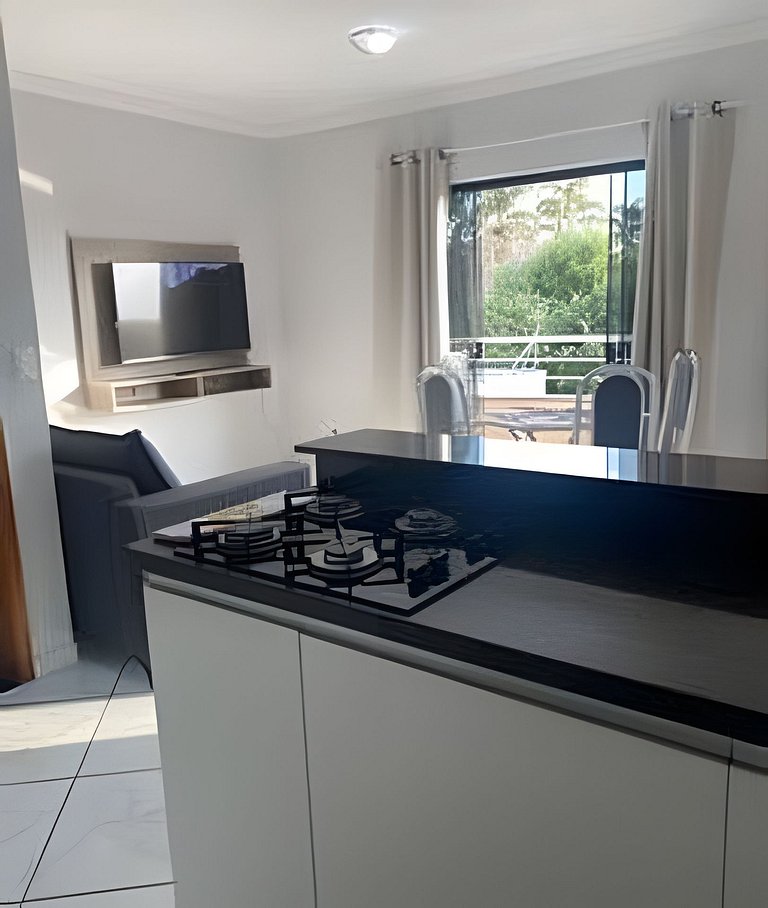 Apartamento 2 Quartos 2 Banheiros com Ar