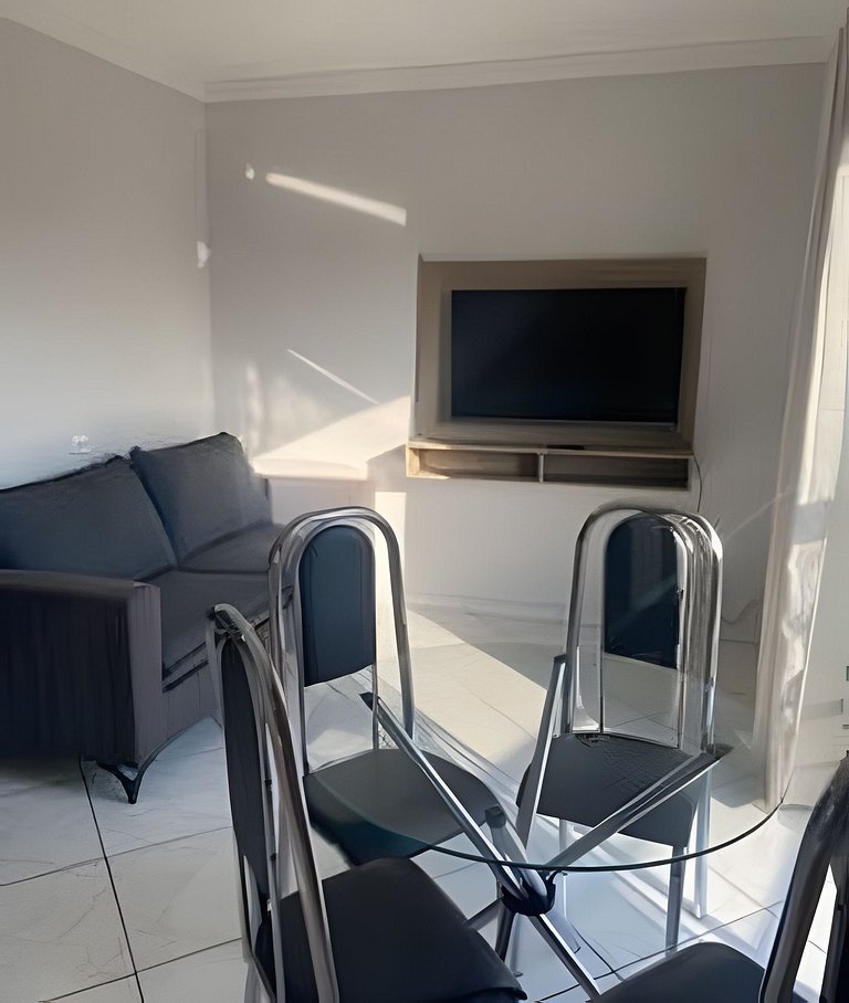 Apartamento 2 Quartos 2 Banheiros com Ar