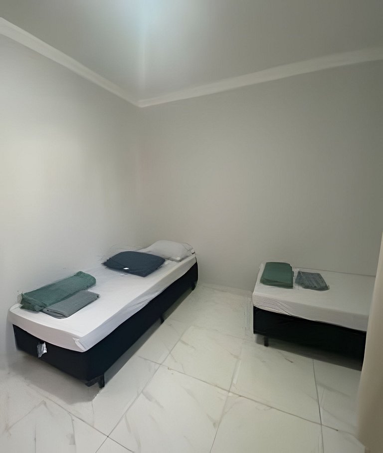 Apartamento 2 Quartos 2 Banheiros com Ar
