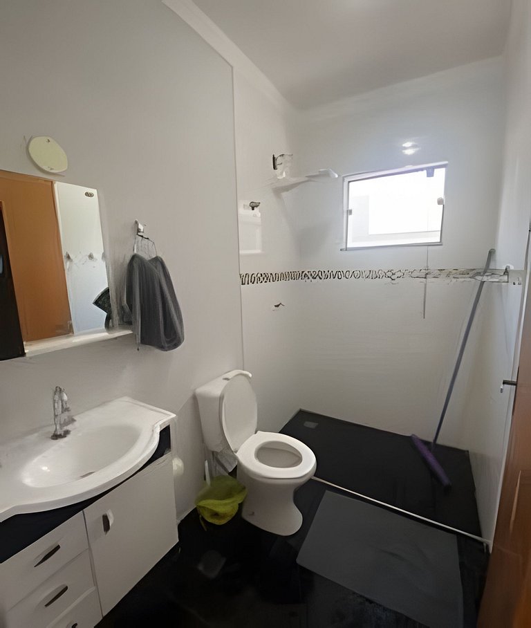 Apartamento 2 Quartos 2 Banheiros com Ar