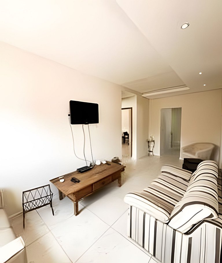 Apartamento de 4 Suites com Ar no Centro