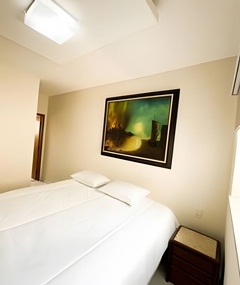 Apartamento de 4 Suites com Ar no Centro