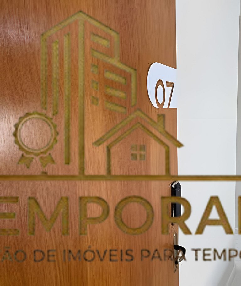 Ap de 4 Suites com Ar no Centro