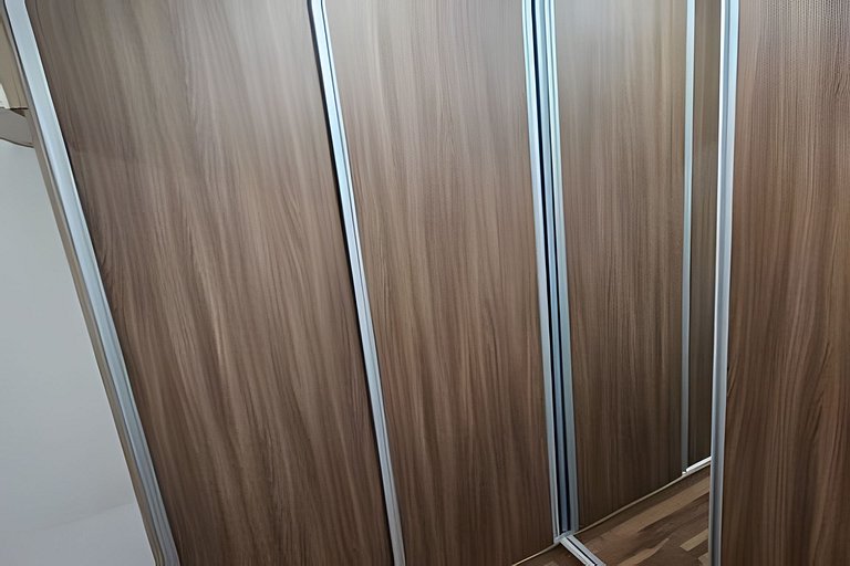 Linda Casa com Churrasqueira e 3 Quartos com Ar