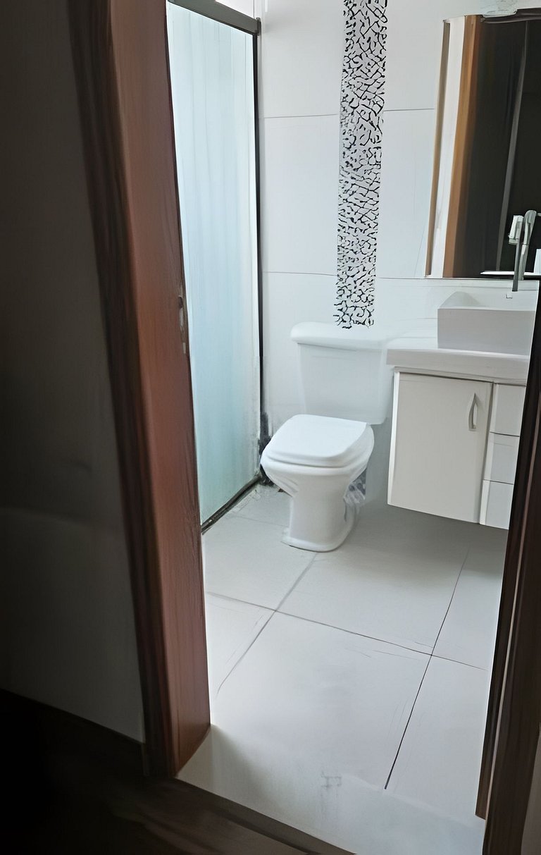 Linda Casa com Churrasqueira e 3 Quartos com Ar