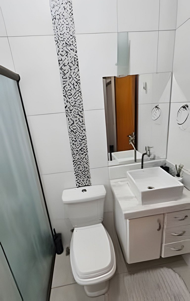 Linda Casa com Churrasqueira e 3 Quartos com Ar