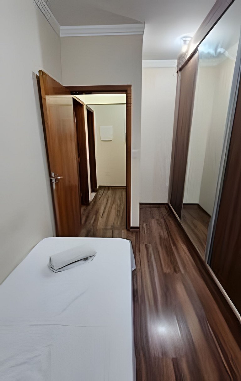 Linda Casa com Churrasqueira e 3 Quartos com Ar