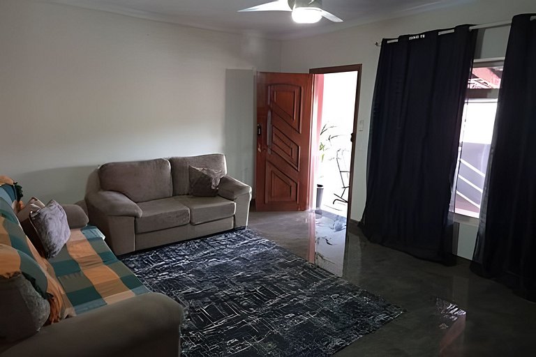 Linda casa com 2 suites, 1km/2 min do ECPA ,Tupi