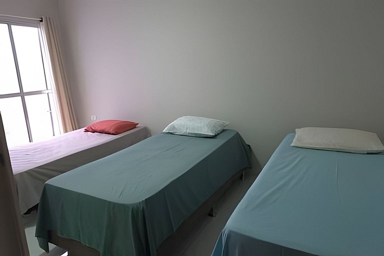 Linda casa com 2 suites, 1km/2 min do ECPA ,Tupi