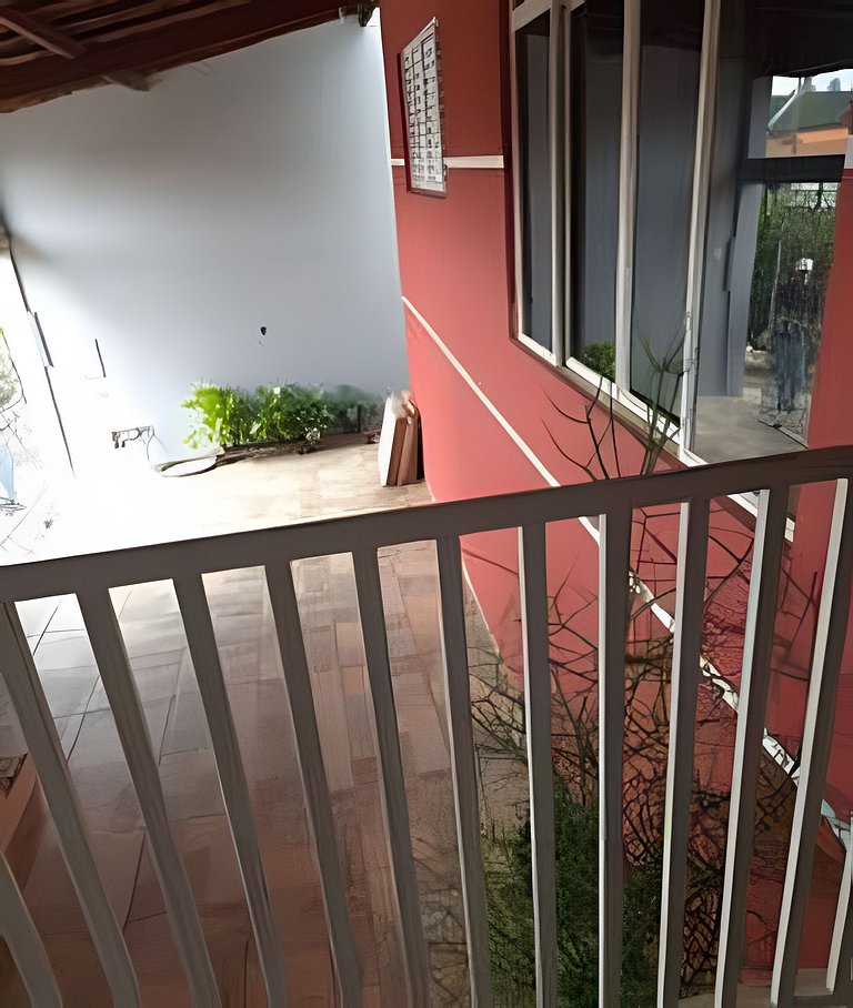 Linda casa com 2 suites, 1km/2 min do ECPA ,Tupi