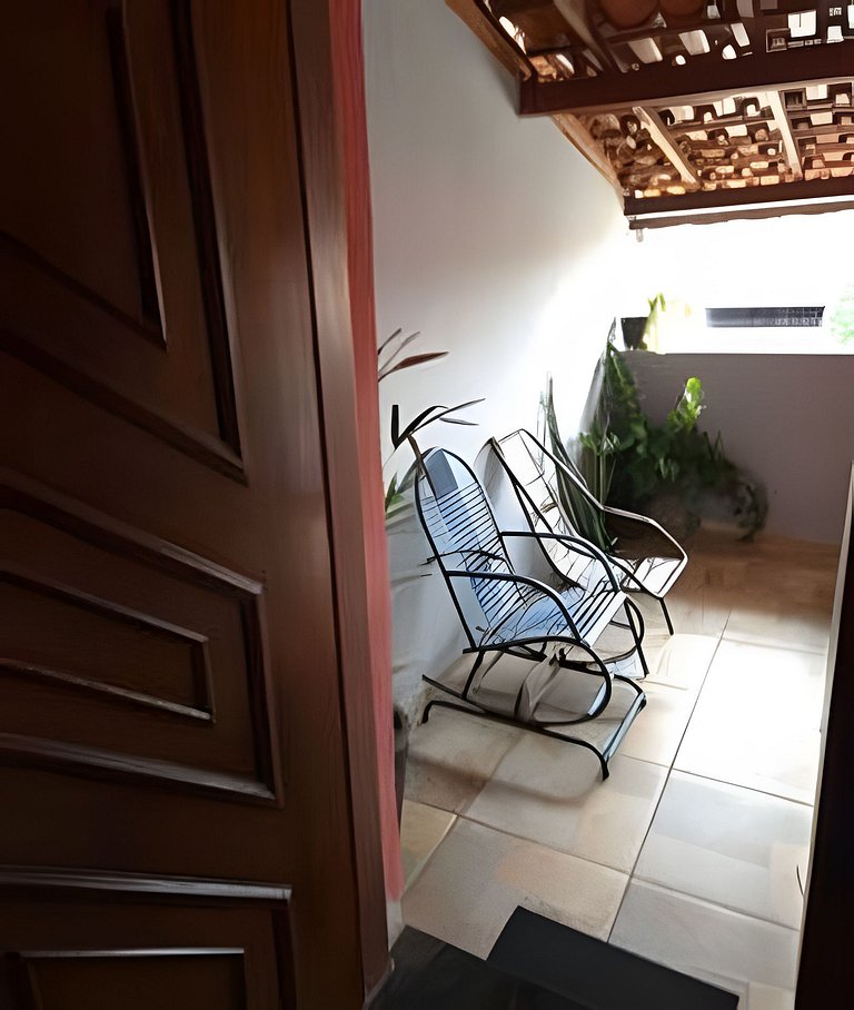 Linda casa com 2 suites, 1km/2 min do ECPA ,Tupi