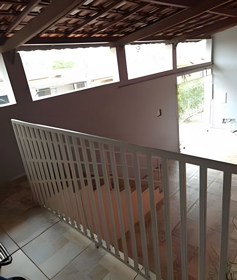 Linda casa com 2 suites, 1km/2 min do ECPA ,Tupi
