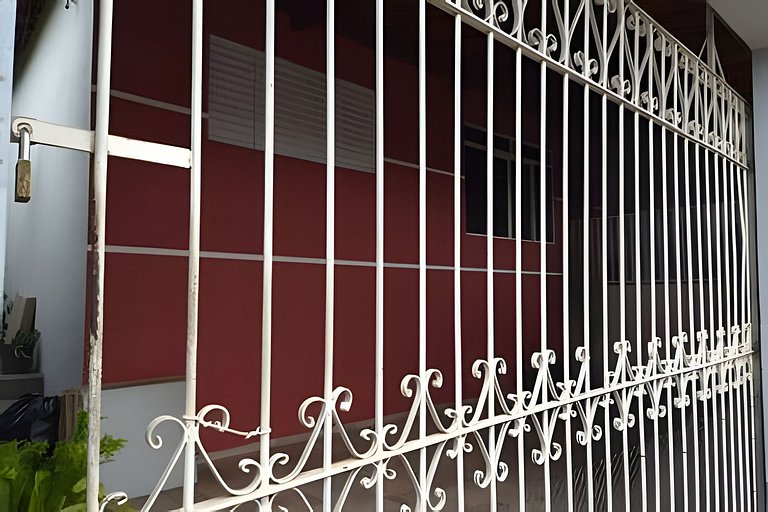 Linda casa com 2 suites, 1km/2 min do ECPA ,Tupi