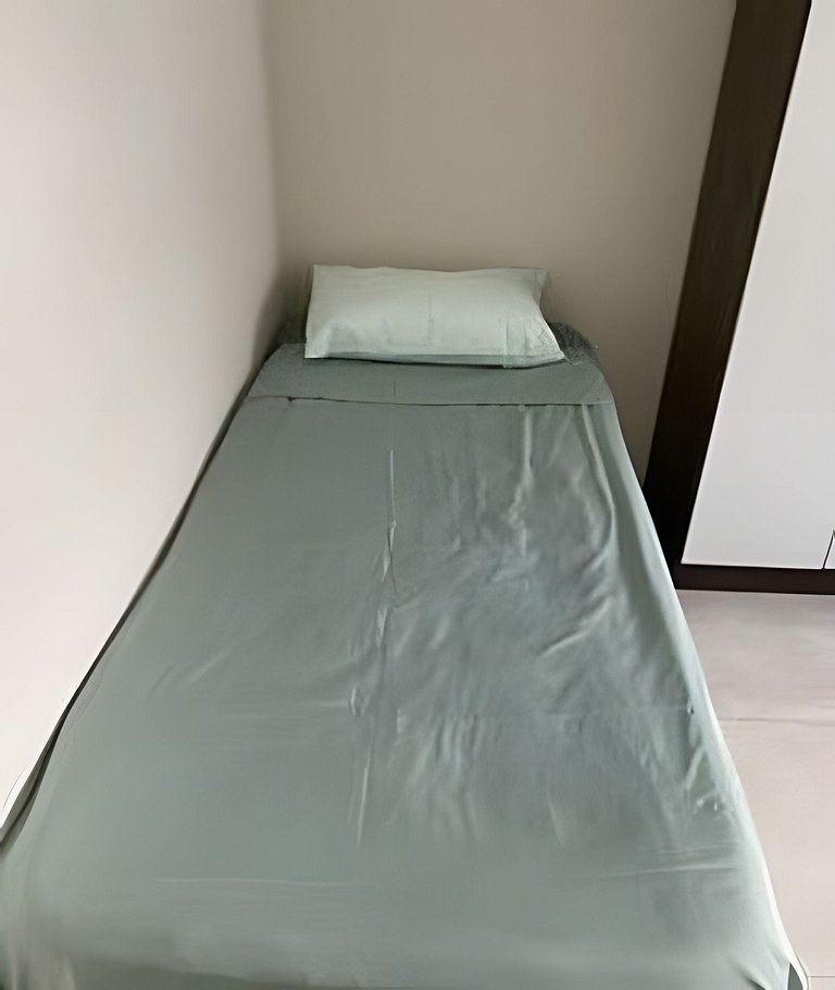 Apto Amplo Completo e Economico
